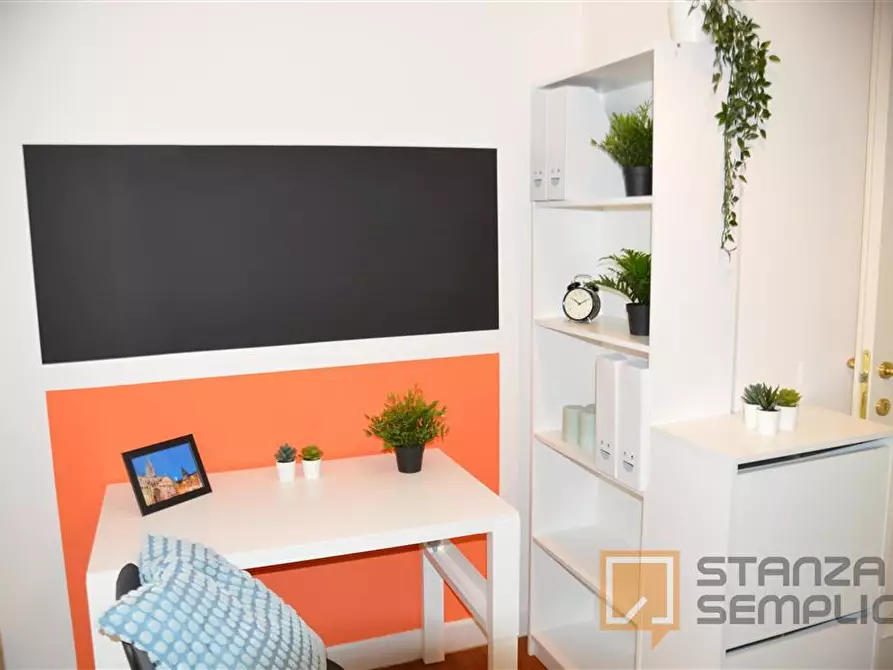 Immagine 5 di Stanza singola in affitto  in Via Ciro Menotti 52 a Modena