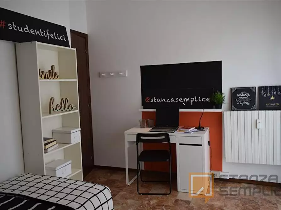 Immagine 3 di Stanza singola in affitto  in Via Zadei 11 a Brescia
