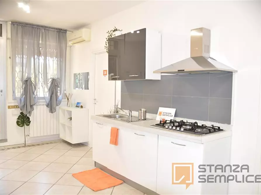 Immagine 3 di Stanza singola in affitto  in Via Brescia 61 a Modena