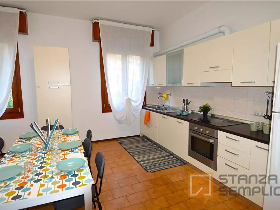 Immagine 5 di Stanza singola in affitto  in Via Marzabotto 72 a Modena