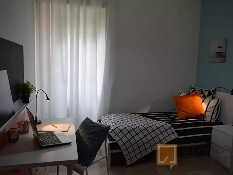 Immagine 1 di Stanza singola in affitto  in Via Zadei 11 a Brescia