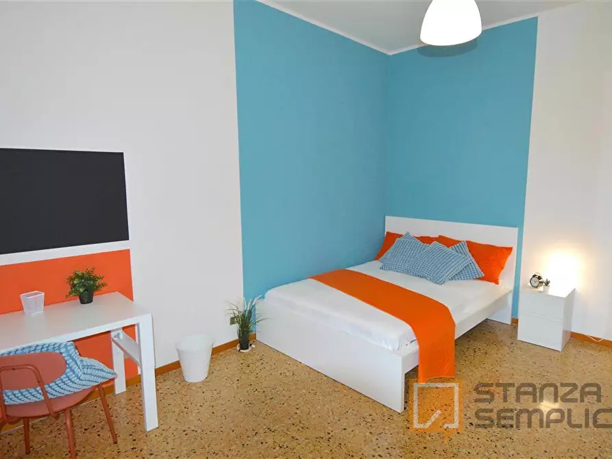 Immagine 2 di Stanza singola in affitto  in Via Melotti 22 a Modena