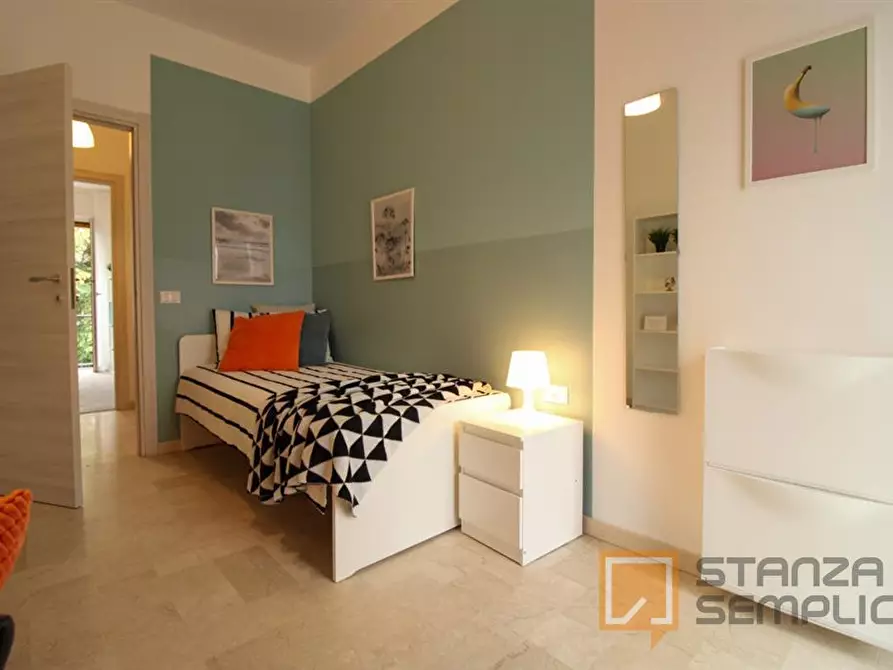 Immagine 1 di Stanza singola in affitto  in Via Bligny 15 a Brescia