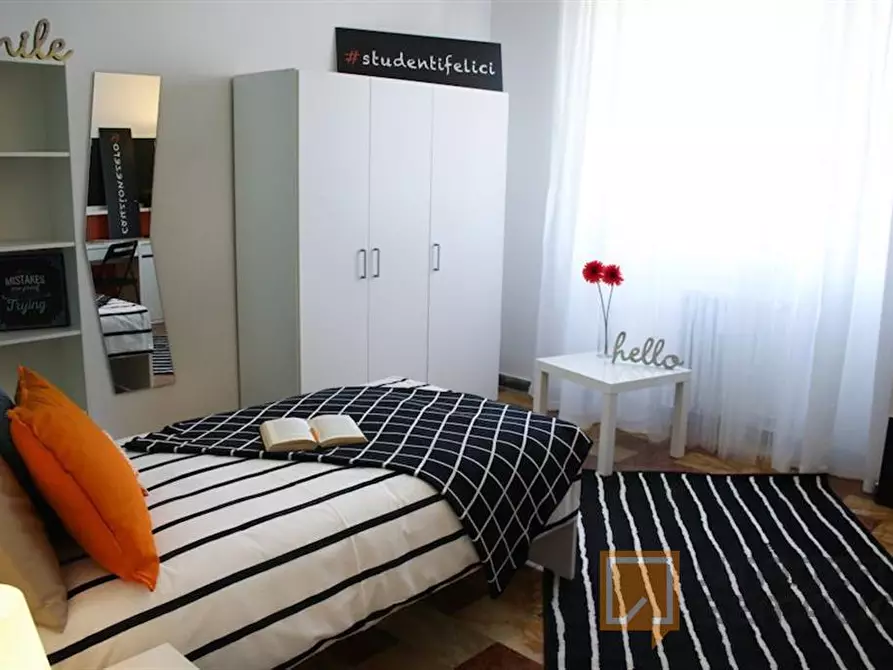 Immagine 2 di Stanza singola in affitto  in Via Pusterla 5 a Brescia