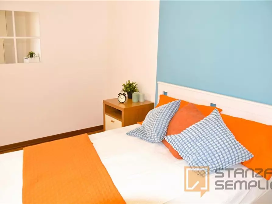 Immagine 4 di Stanza singola in affitto  in Via Vincenzi 19 a Modena