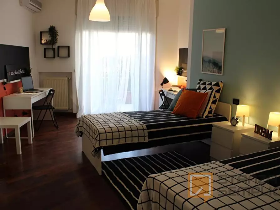 Immagine 3 di Stanza singola in affitto  in Viale Europa 72 a Brescia