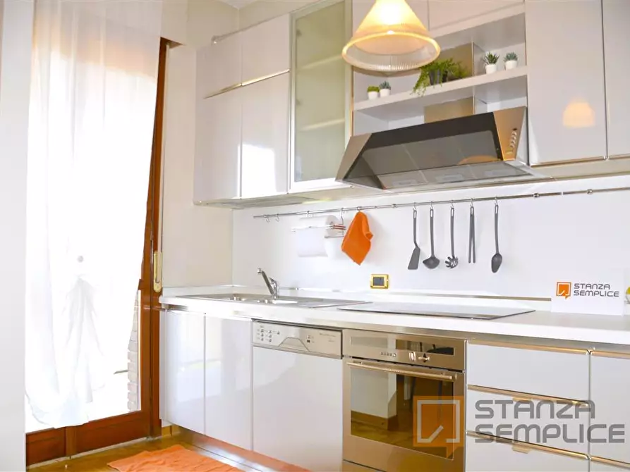 Immagine 8 di Stanza singola in affitto  in Via Vincenzi 19 a Modena