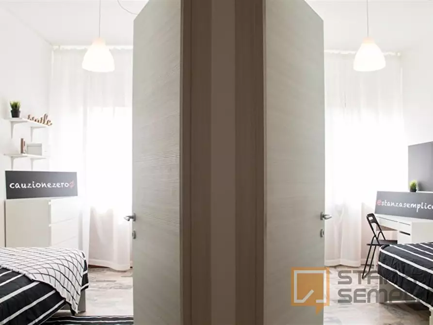 Immagine 4 di Stanza singola in affitto  in Via Pusterla 5 a Brescia