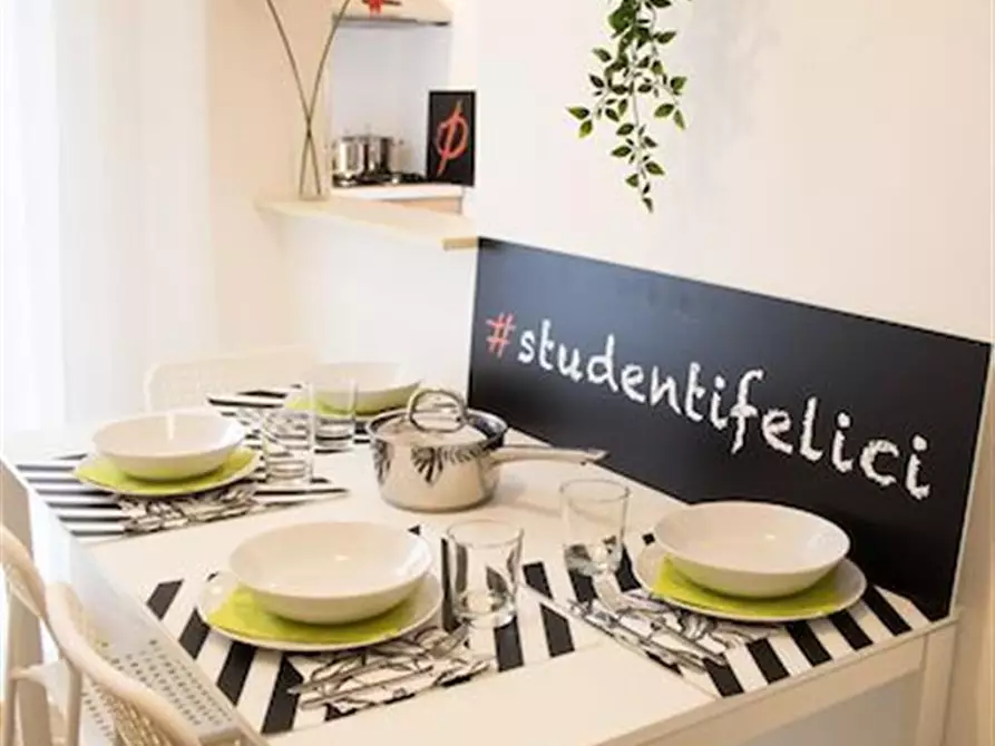 Immagine 8 di Stanza singola in affitto  in Via Pusterla 5 a Brescia