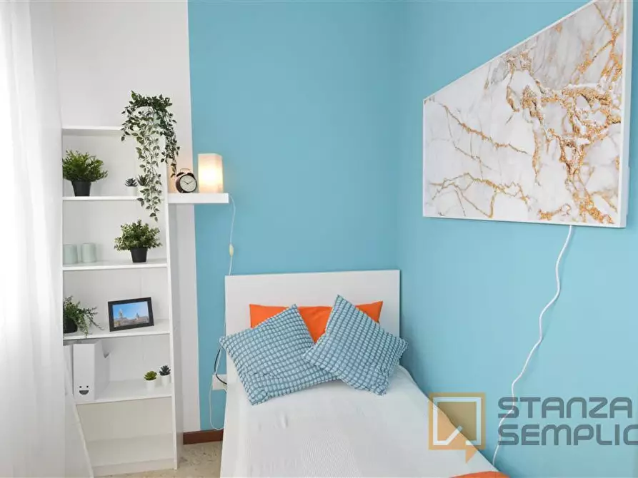 Immagine 6 di Stanza singola in affitto  in Via Marzabotto 72 a Modena