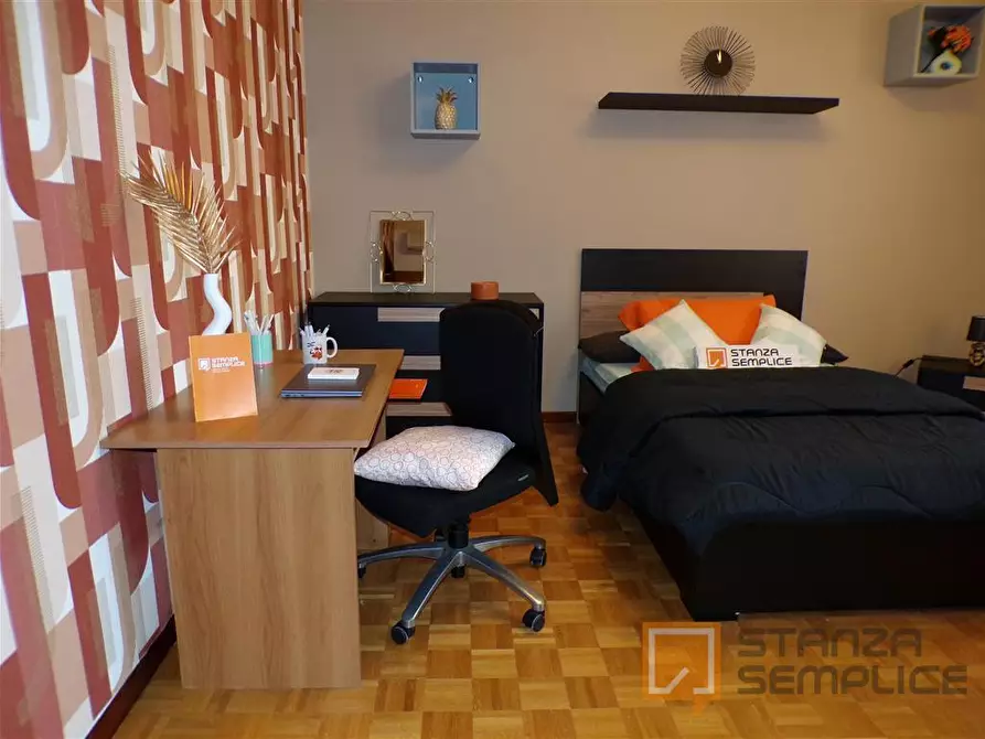 Immagine 2 di Stanza singola in affitto  in Via  Rodolfo Mondolfo 7 a Bologna