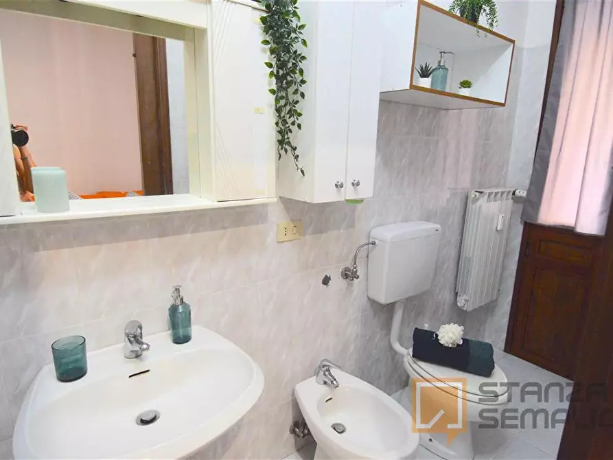 Immagine 3 di Stanza singola in affitto  in Via Giardini 20/2 a Modena