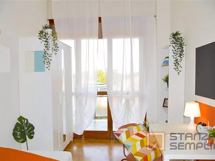 Immagine 4 di Stanza singola in affitto  in Via Vincenzi 19 a Modena