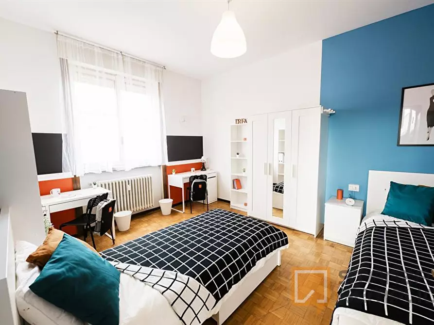 Immagine 2 di Stanza singola in affitto  in VIA MOZART 8 - INTERNO 2 a Bergamo