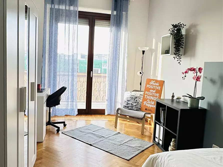 Immagine 8 di Stanza singola in affitto  in Piazza Nizza n.75 a Torino