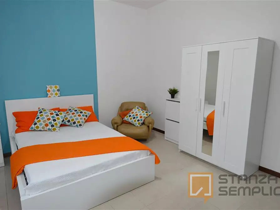 Immagine 1 di Stanza singola in affitto  in Via Marzabotto 72 a Modena