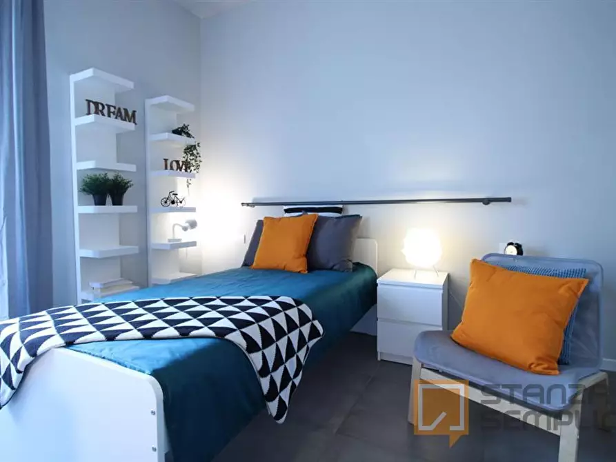 Immagine 2 di Stanza singola in affitto  in Via Schivardi 62 a Brescia