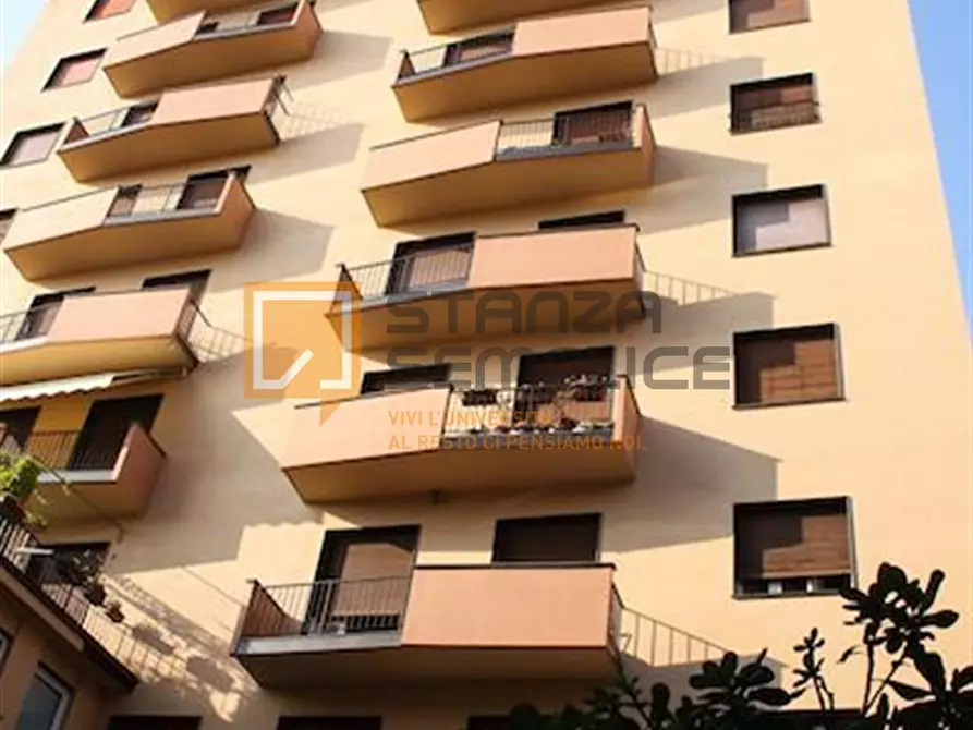 Immagine 18 di Stanza singola in affitto  in Via Pusterla 5 a Brescia