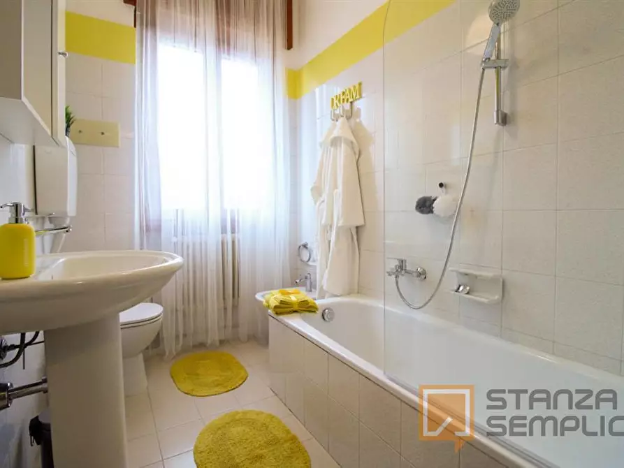 Immagine 15 di Stanza singola in affitto  in Viale Europa 2C a Brescia