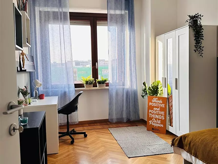 Immagine 8 di Stanza singola in affitto  in Piazza Nizza n.75 a Torino