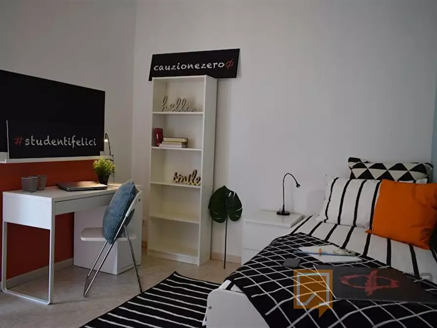 Immagine 2 di Stanza singola in affitto  in Via Zadei 11 a Brescia