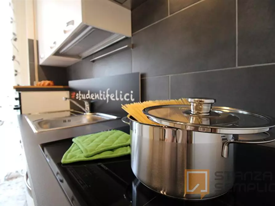 Immagine 11 di Stanza singola in affitto  in Viale Piave 225 a Brescia