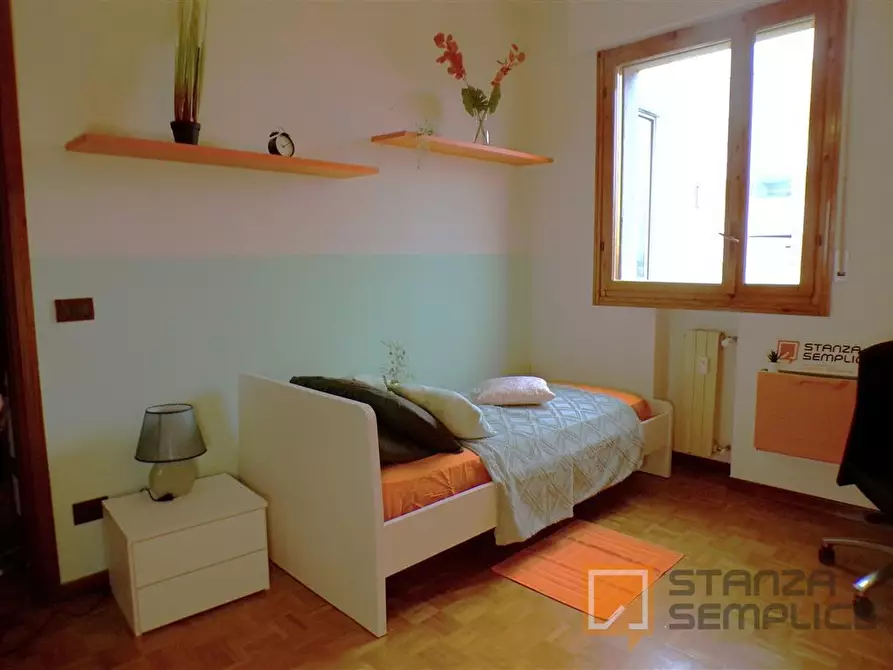 Immagine 13 di Stanza singola in affitto  in Via  Rodolfo Mondolfo 7 a Bologna