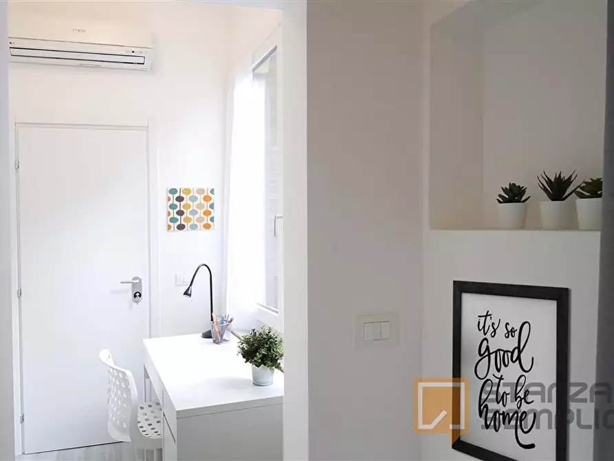 Immagine 3 di Stanza singola in affitto  in Strada Maggiore 63 a Bologna