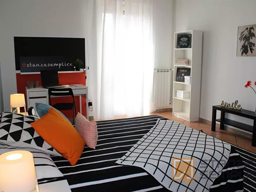 Immagine 2 di Stanza singola in affitto  in Via Ambaraga 60 a Brescia