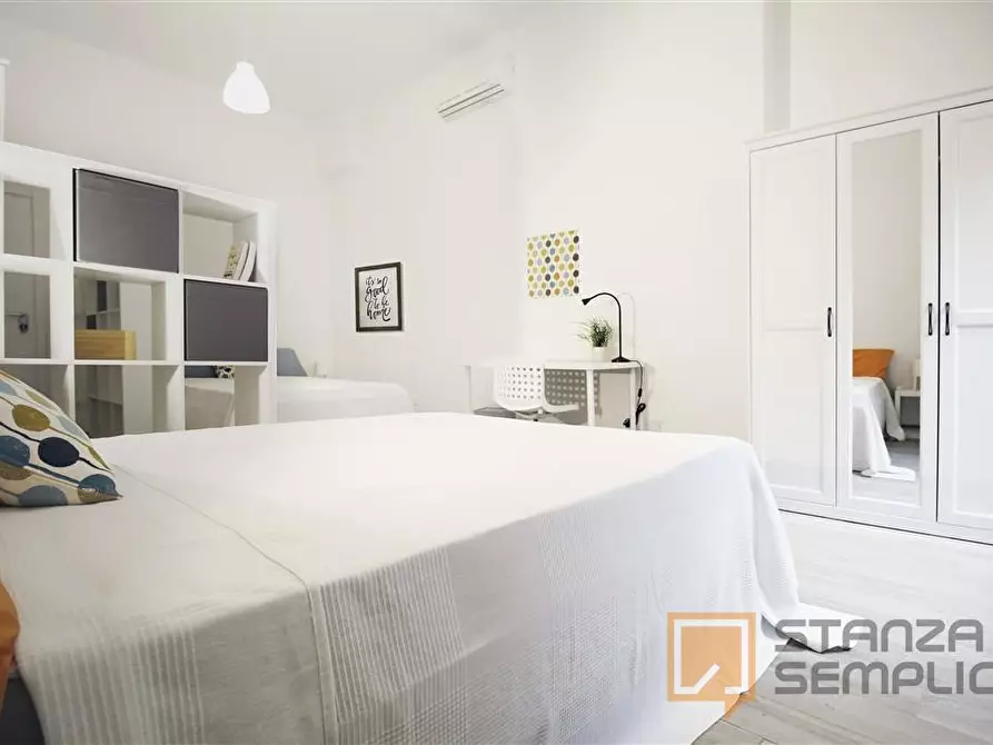 Immagine 2 di Stanza singola in affitto  in Strada Maggiore 63 a Bologna