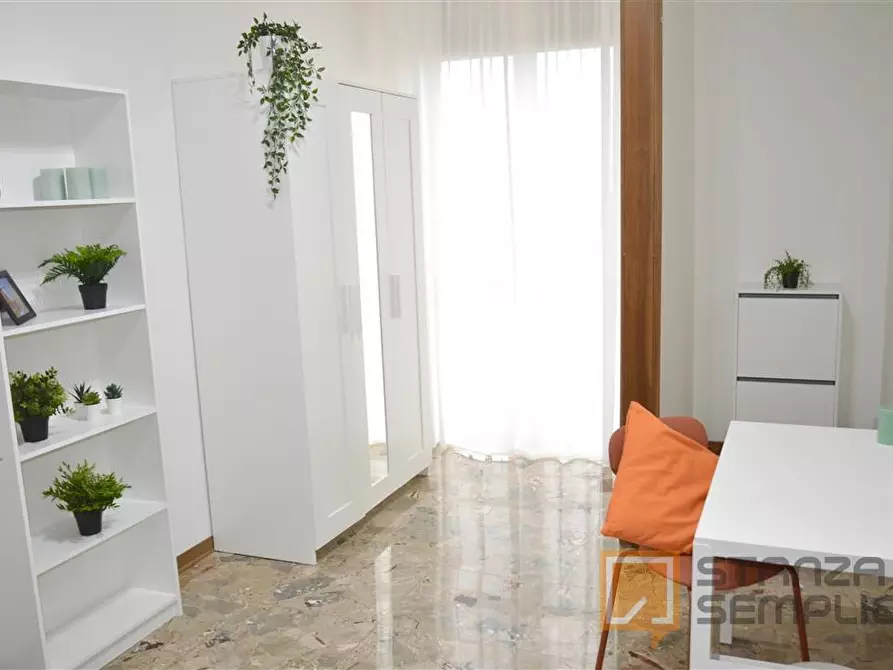 Immagine 4 di Stanza singola in affitto  in Viale Muratori 225 a Modena