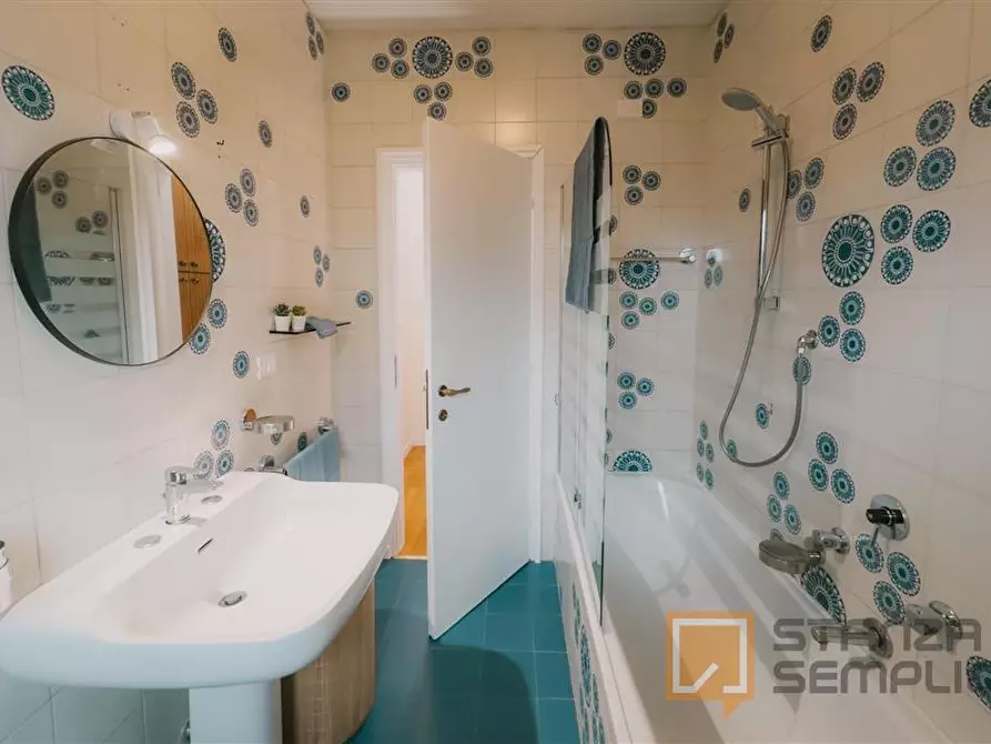 Immagine 38 di Stanza singola in affitto  in Via Cipro 8 a Brescia