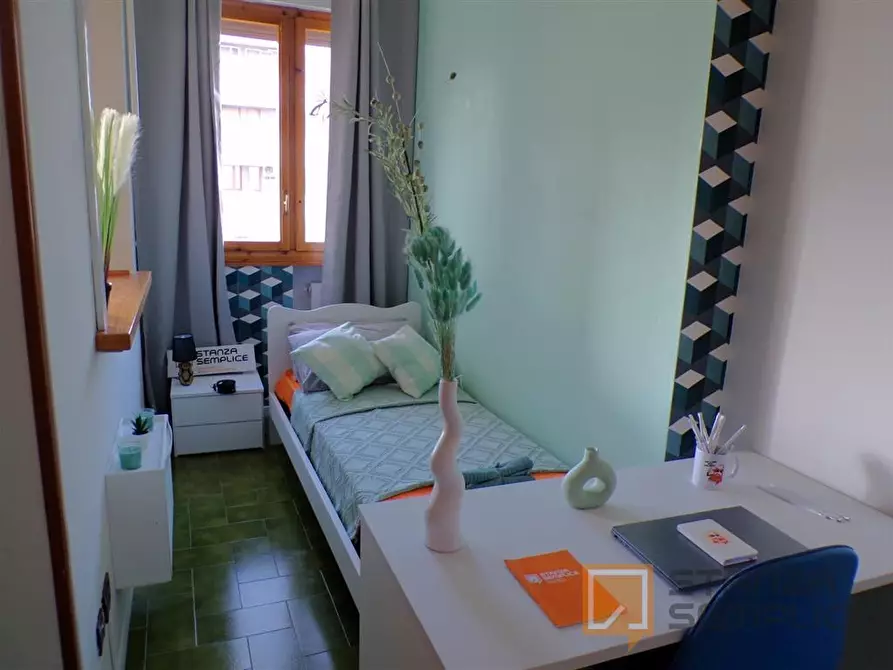 Immagine 1 di Stanza singola in affitto  in Via  Rodolfo Mondolfo 7 a Bologna