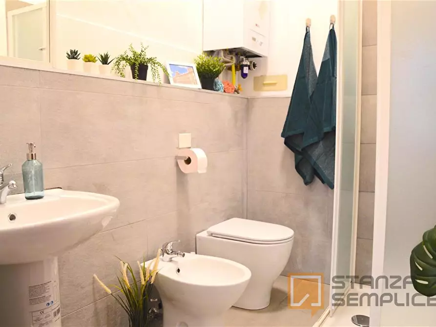 Immagine 24 di Stanza singola in affitto  in Piazzale Risorgimento 12 a Modena