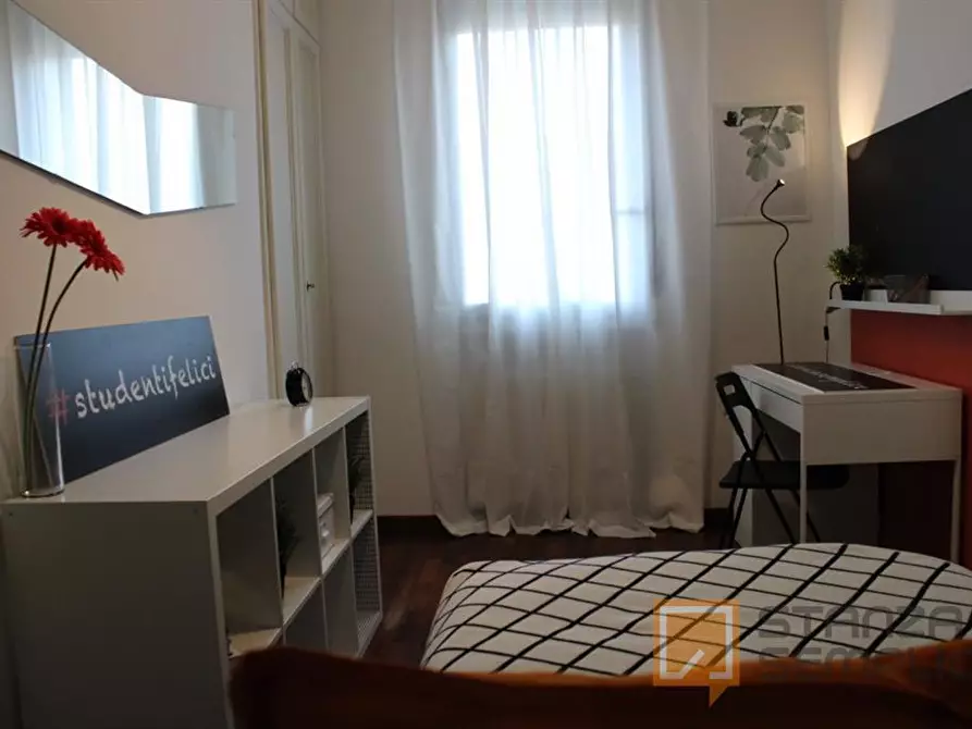 Immagine 2 di Stanza singola in affitto  in Viale Europa 72 a Brescia