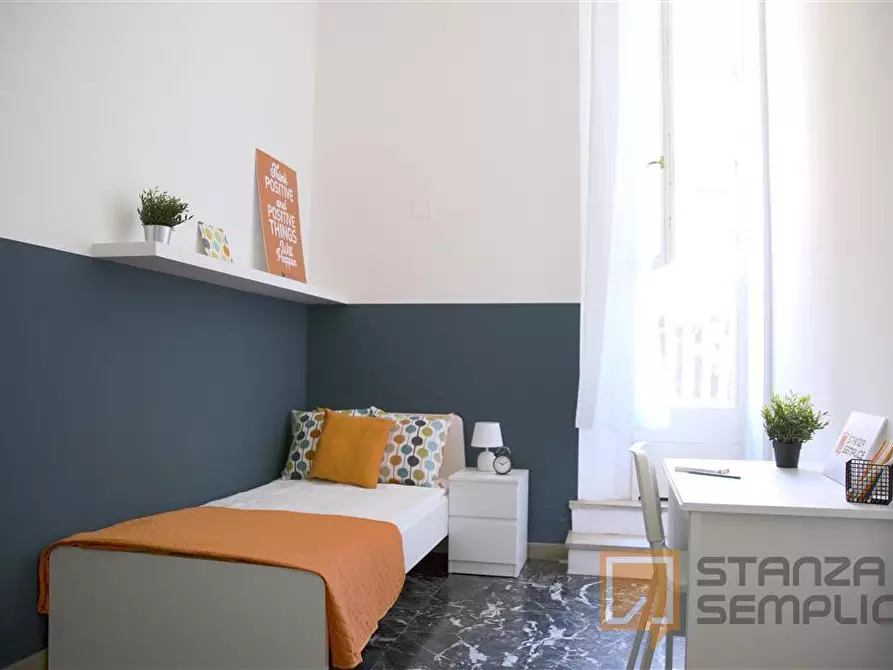 Immagine 2 di Stanza singola in affitto  in Strada Maggiore 47 a Bologna