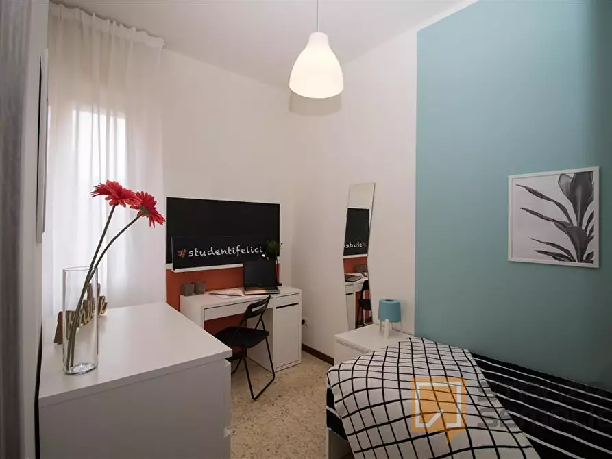 Immagine 3 di Stanza singola in affitto  in Via Pasubio 29/C a Brescia