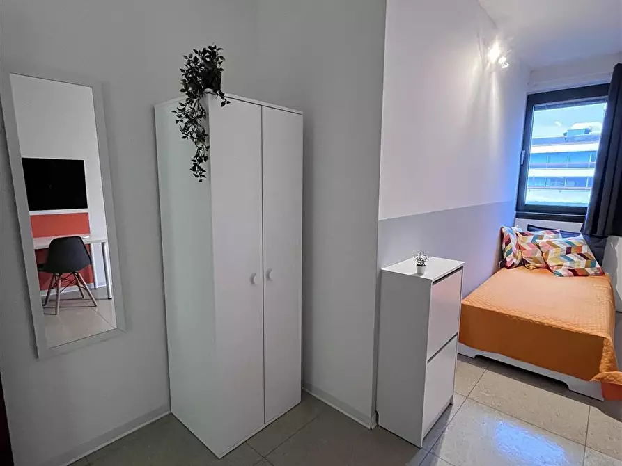 Immagine 3 di Stanza singola in affitto  in Via Del Brennero, 136 a Trento