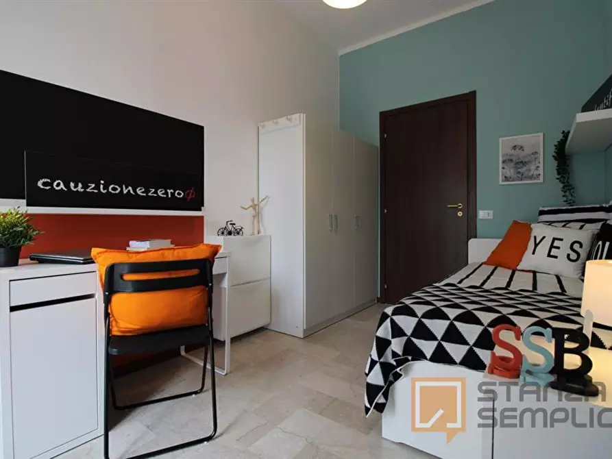 Immagine 1 di Stanza singola in affitto  in Via Bligny 11 a Brescia