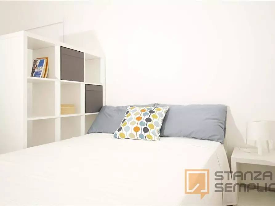 Immagine 3 di Stanza singola in affitto  in Strada Maggiore 63 a Bologna