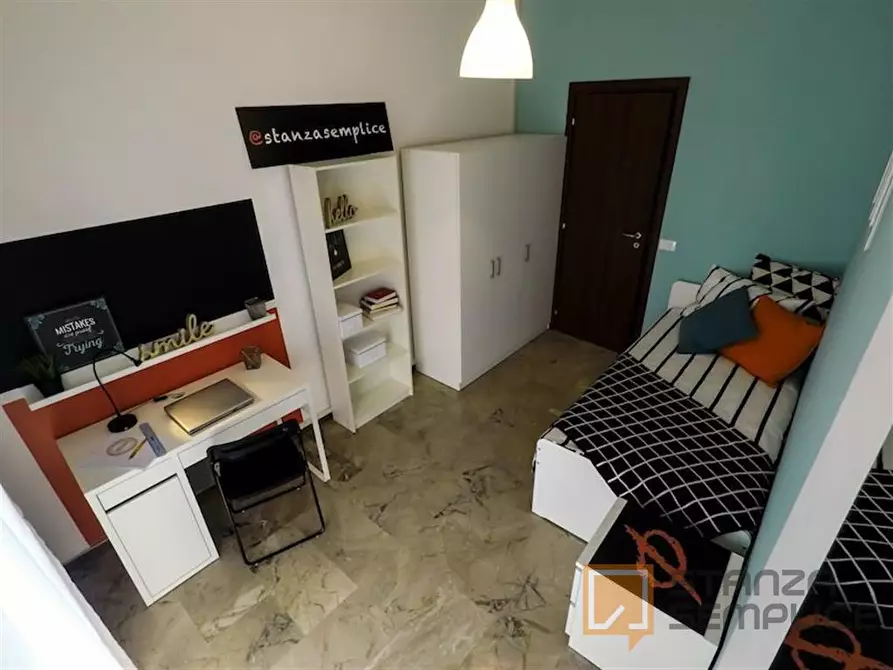 Immagine 1 di Stanza singola in affitto  in Via Bligny 11 a Brescia