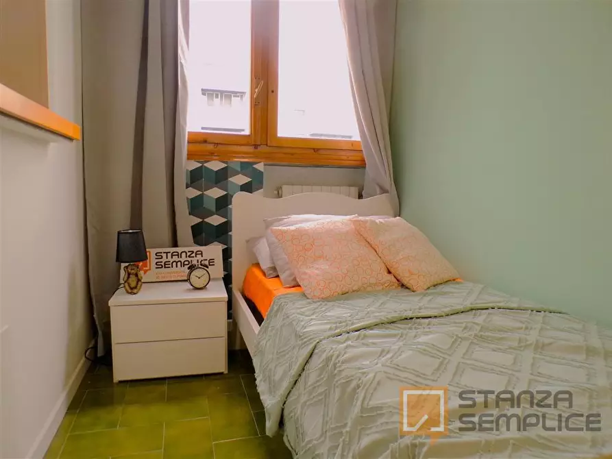 Immagine 2 di Stanza singola in affitto  in Via  Rodolfo Mondolfo 7 a Bologna