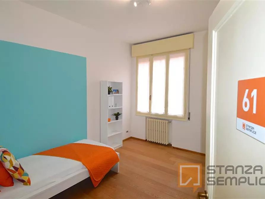 Immagine 1 di Stanza singola in affitto  in Corso Canal Grande 16 a Modena