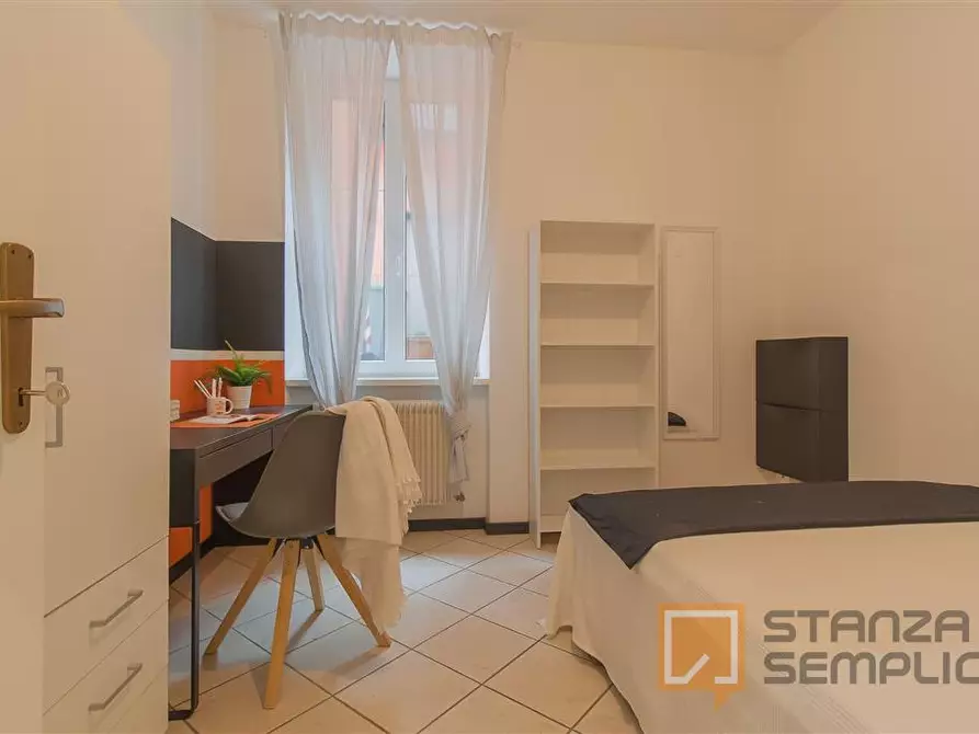 Immagine 3 di Stanza singola in affitto  in Largo Nazario Sauro, 11 a Trento