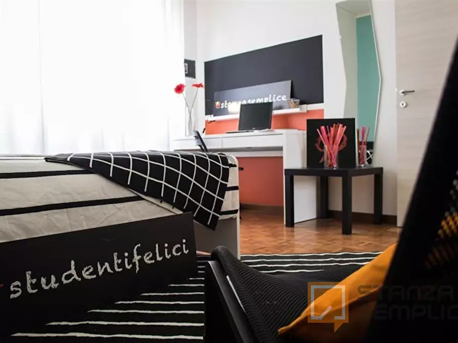 Immagine 3 di Stanza singola in affitto  in Via Pusterla 5 a Brescia