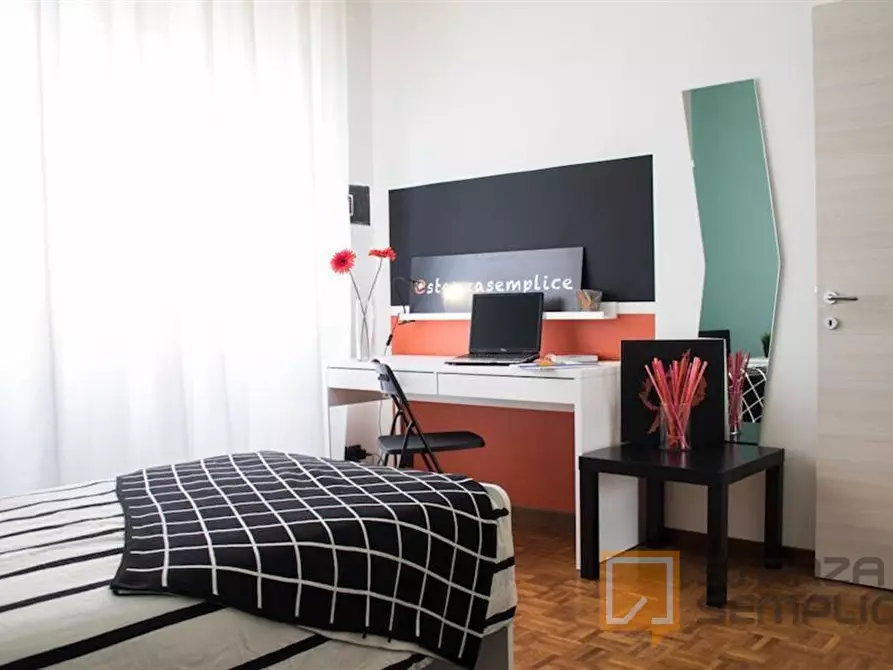 Immagine 2 di Stanza singola in affitto  in Via Pusterla 5 a Brescia