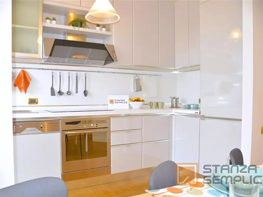 Immagine 10 di Stanza singola in affitto  in Via Vincenzi 19 a Modena