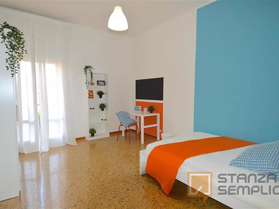 Immagine 1 di Stanza singola in affitto  in Via Melotti 22 a Modena