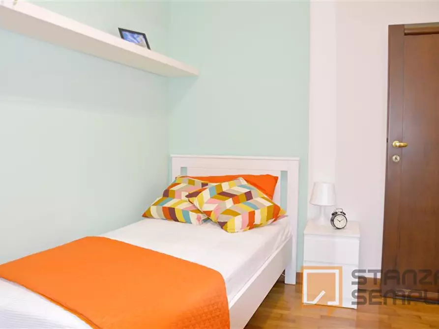 Immagine 2 di Stanza singola in affitto  in Piazzale Risorgimento 12 a Modena