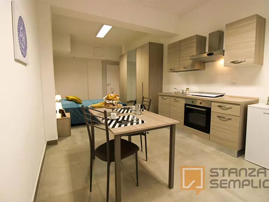 Immagine 10 di Stanza singola in affitto  in Via Menganti 8 a Bologna